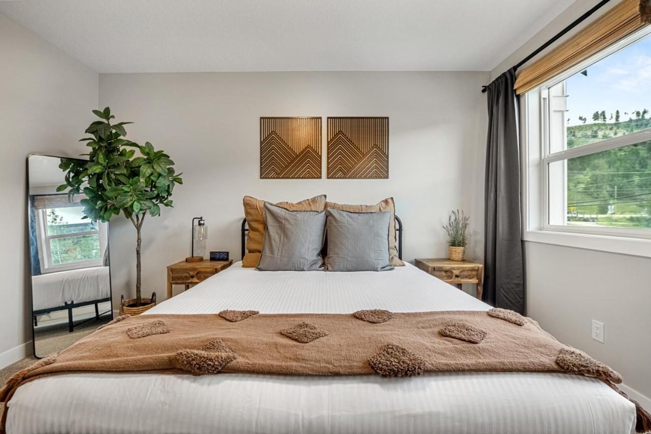 Serene Peaks, Private Hot Tub, Peaceful Appartement *