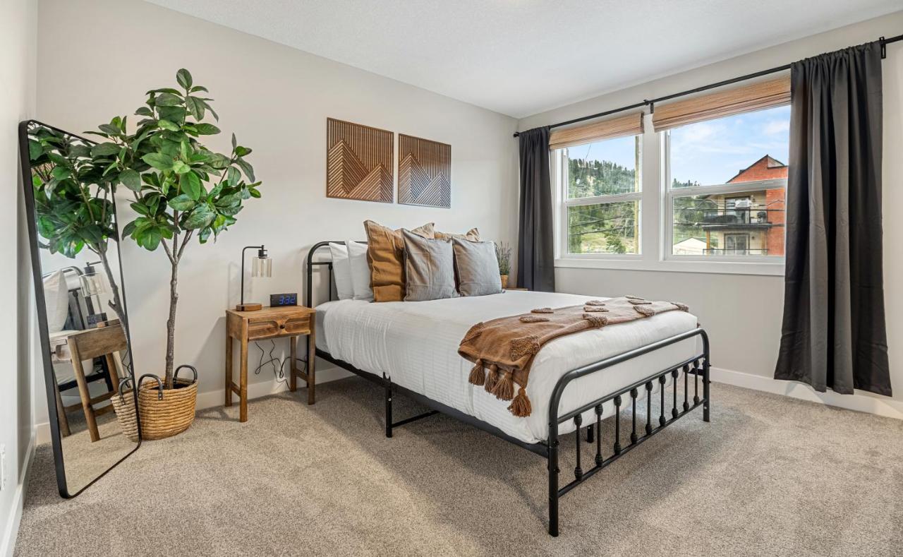 Appartement Serene Peaks, Private Hot Tub, Peaceful Radium Hot Springs